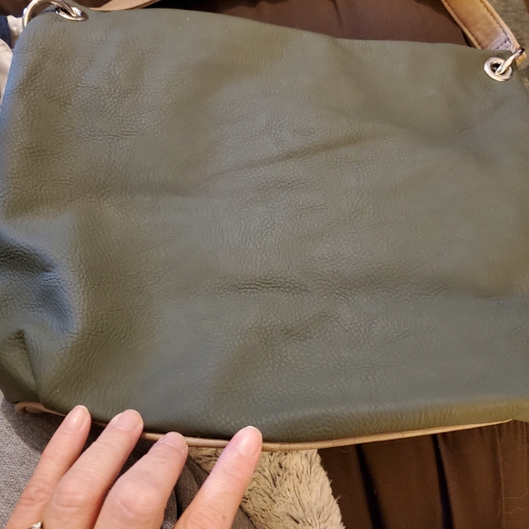 Purse - Picture 2 of 9